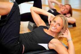 femmes exercices abdominaux